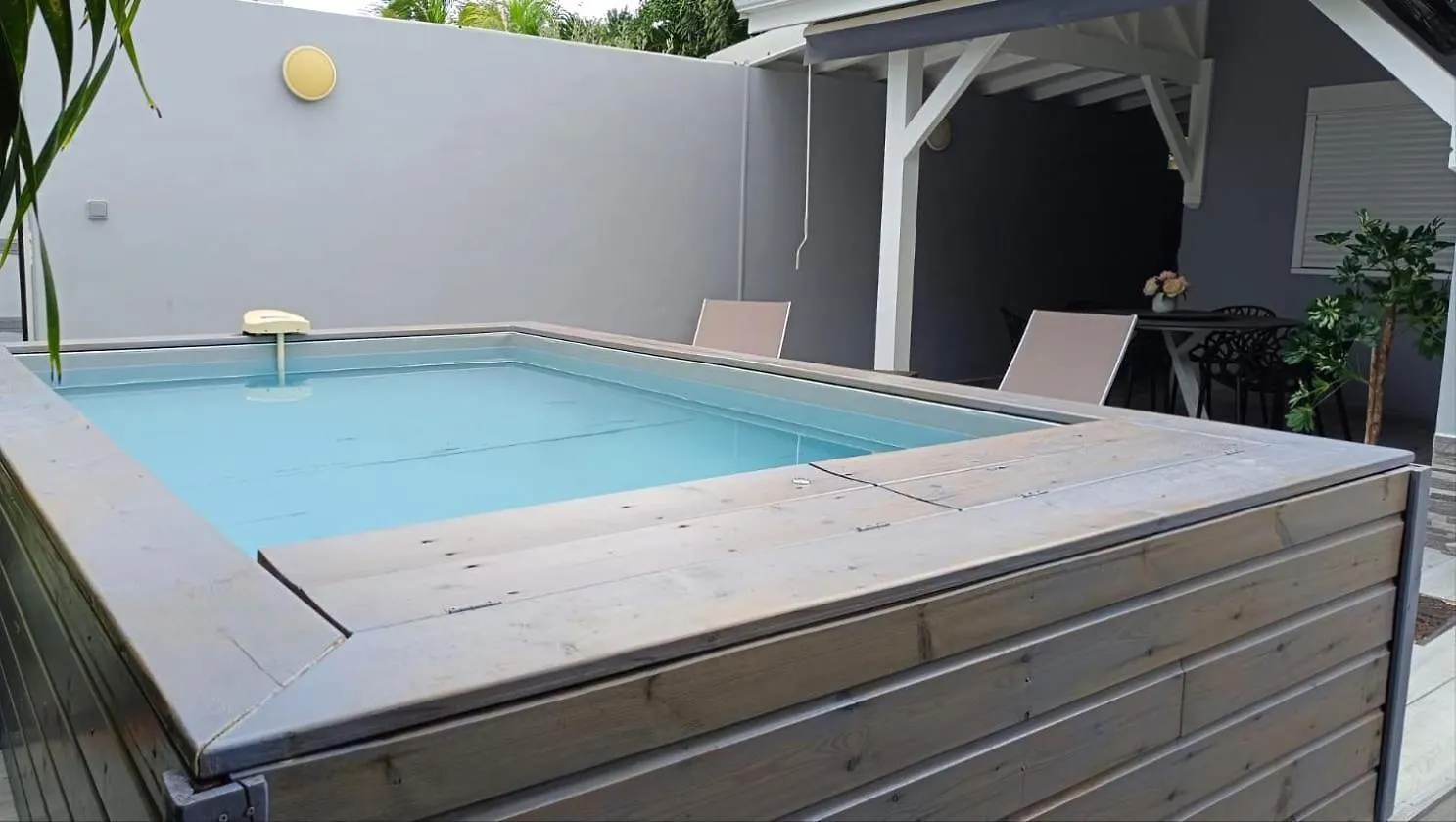Ti Alizes - 2 Ch - Piscine Privee Villa Le Moule 0*,  Guadeloupe