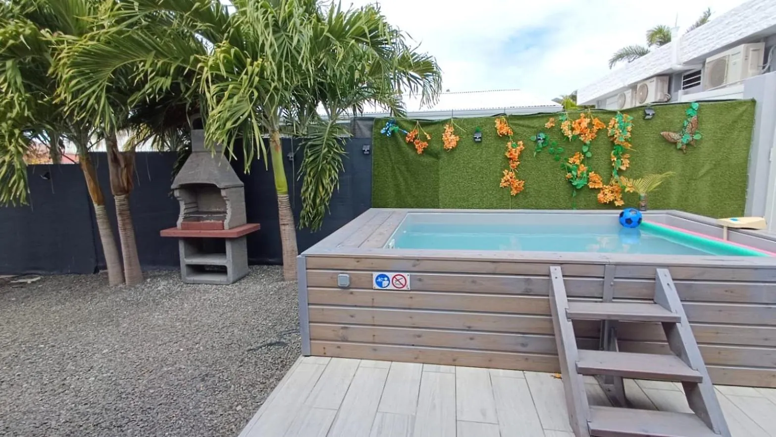 Ti Alizes - 2 Ch - Piscine Privee Villa Le Moule 0*,  Guadeloupe